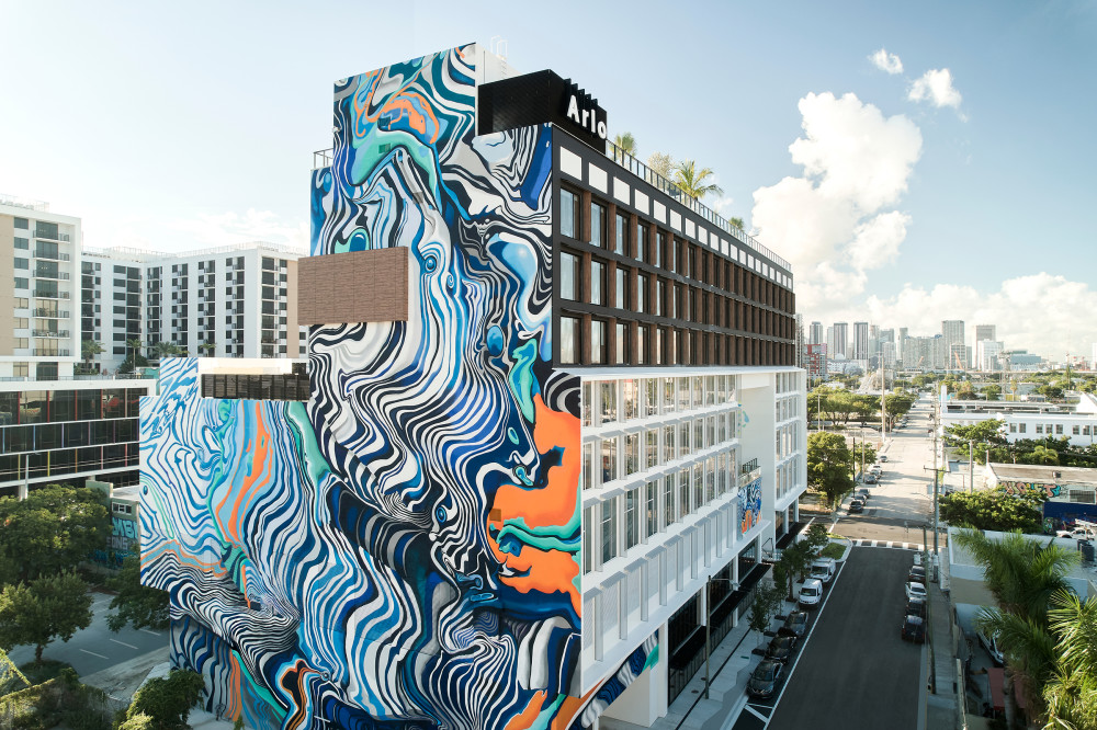 Mural exterior de Arlo Wynwood
