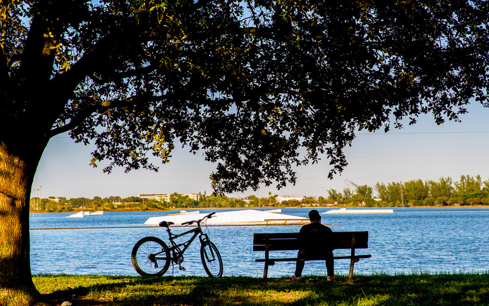 Vistas al lago enAmelia Earhart Park
