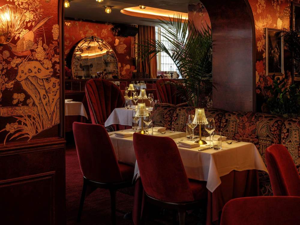 Tauchen Sie ein in das Goldene Zeitalter von Paris im La Grande Boucherie Miami.