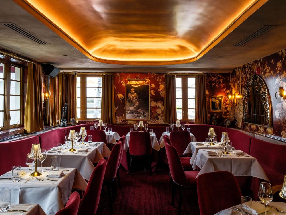 Tauchen Sie ein in das Goldene Zeitalter von Paris im La Grande Boucherie Miami.