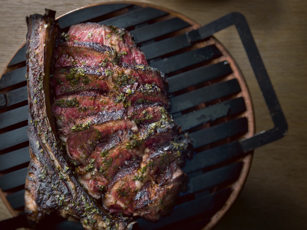 Hängendes Ribeye-Steak
