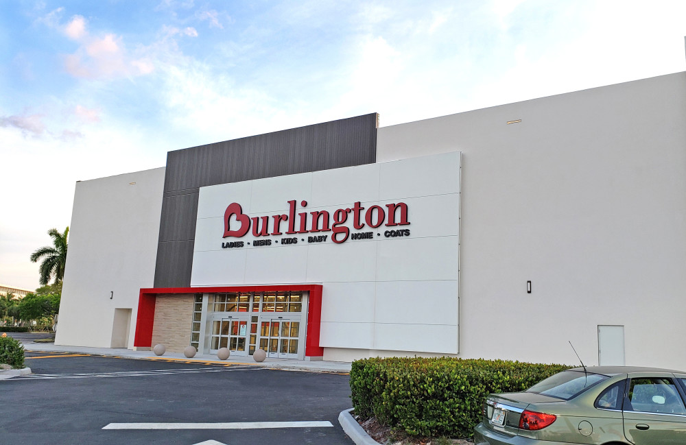 Burlington Store em Midway Crossings