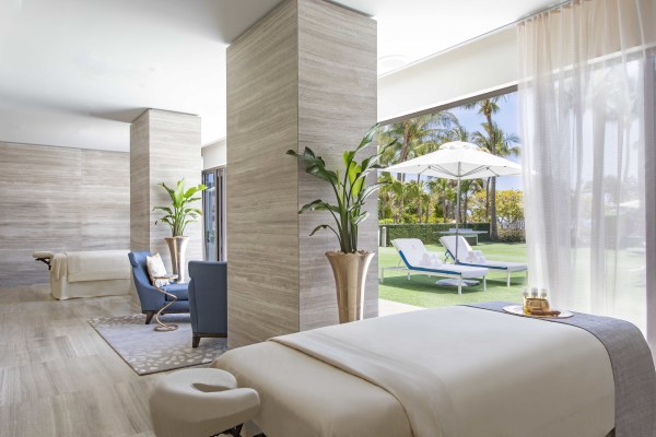 El spa en St. Regis Bal Harbour Complejo