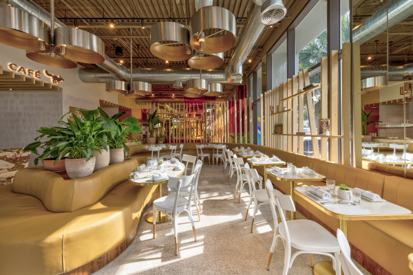 Cafetería Yann Couvreur