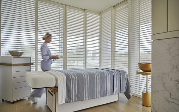 Surfside Spa no Surf Club