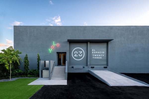 L'Espace 23